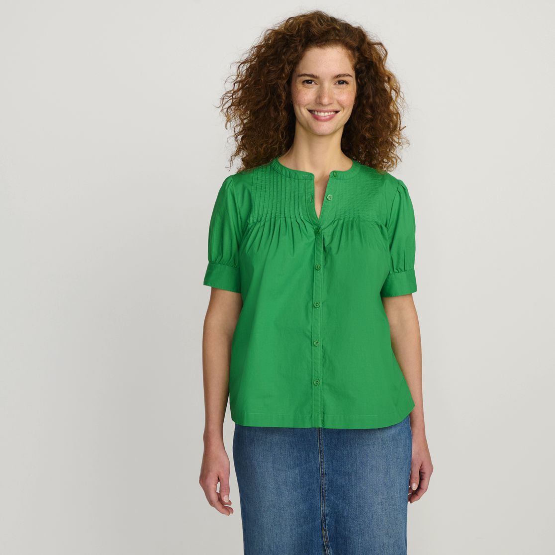 Women's Poplin Elbow Sleeve Pintuck Button Front Top
