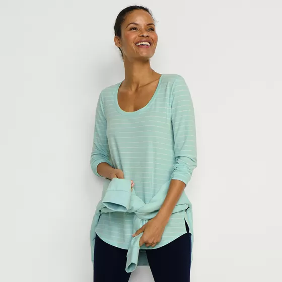 Women's Long Sleeve Power Performance Scoop Neck Curved Hem Tunic Tee - primary