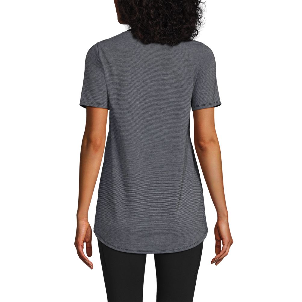 Women's Short Sleeve Power Performance Scoop Neck Curved Hem