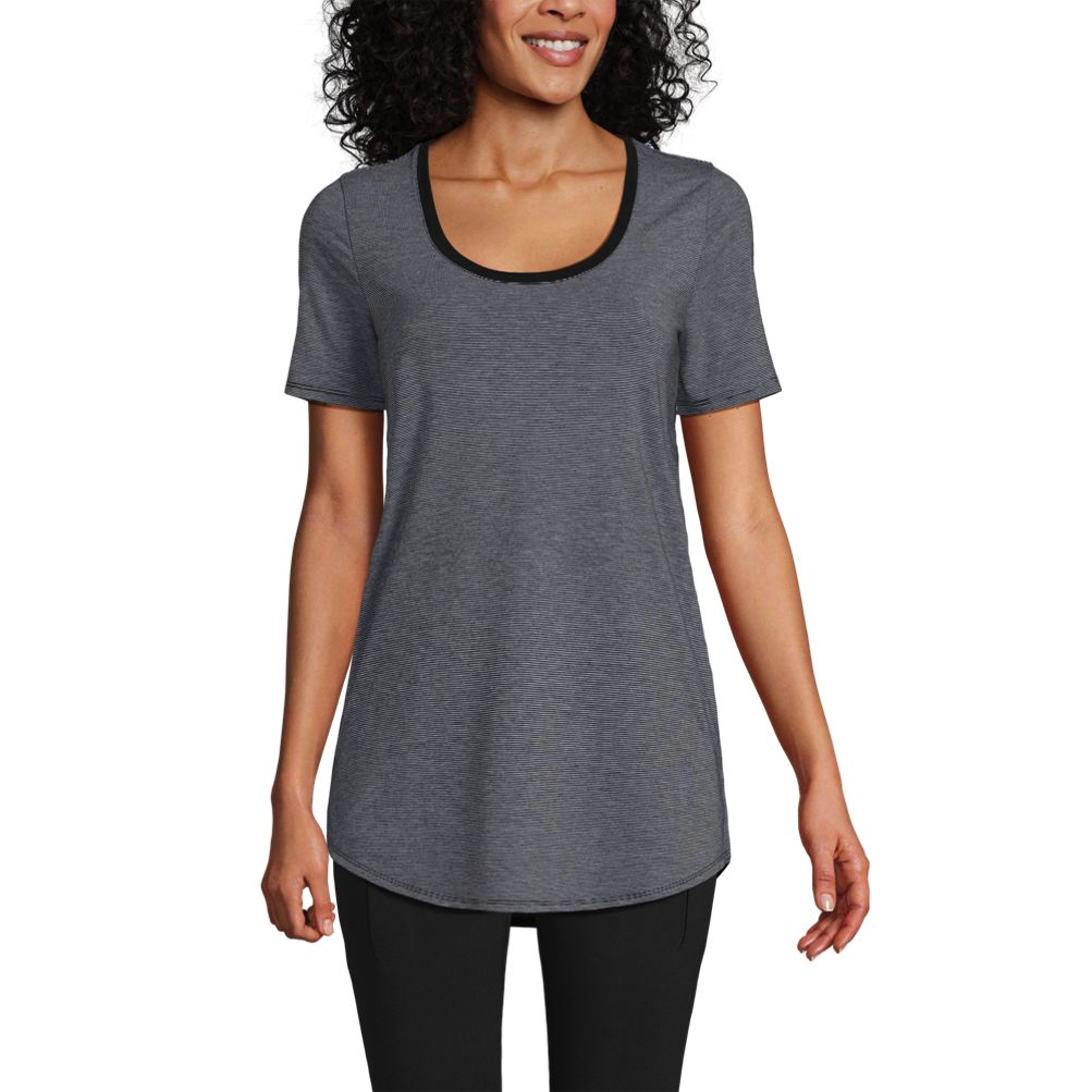Women's Short Sleeve Power Performance Scoop Neck Curved Hem