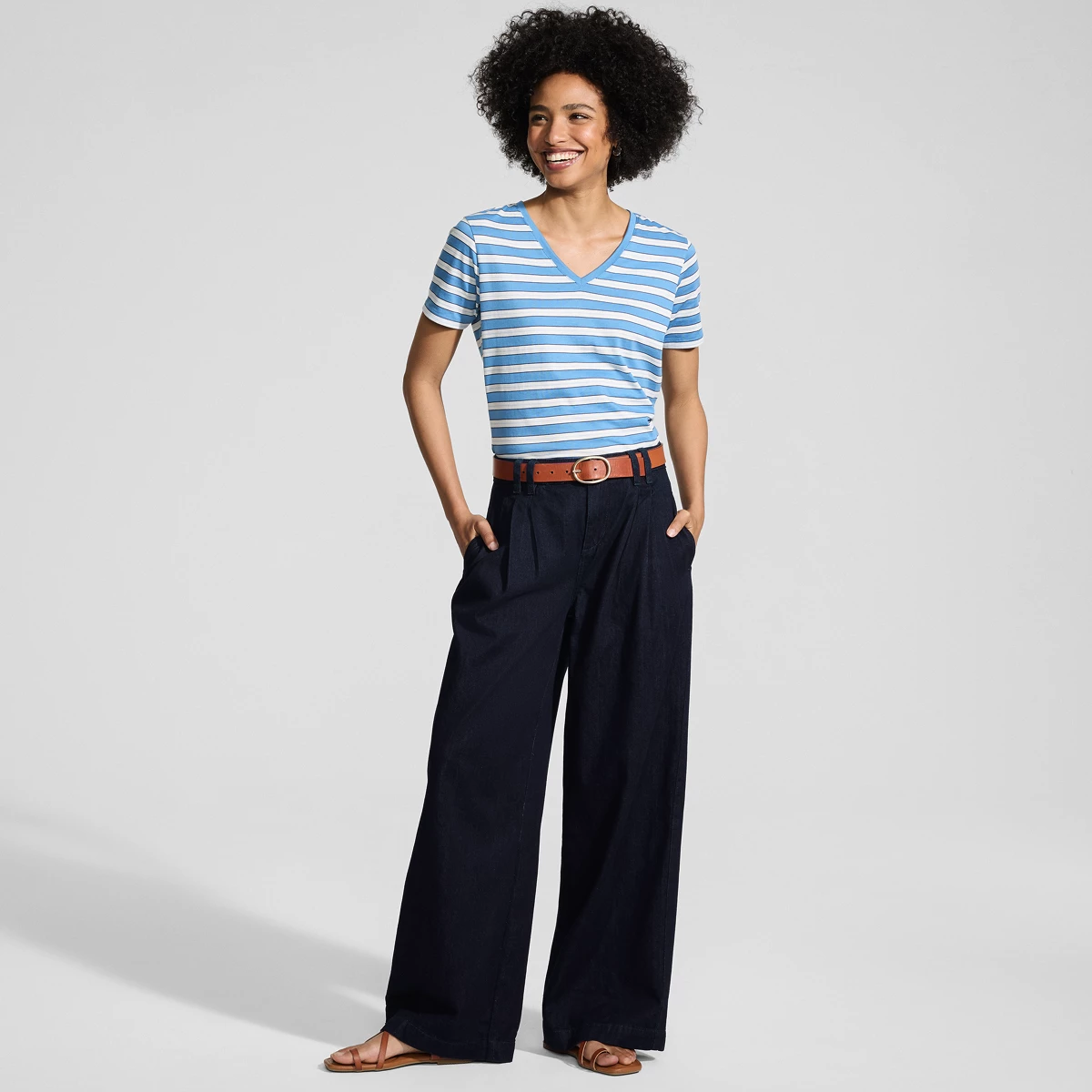 Women's Tall Lightweight Denim Mid Rise Pleated Slouchy Jeans — Deep Rinse by Lands' End