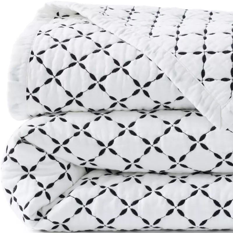 Embroidered Diamond Double Voile Quilt, alternative image