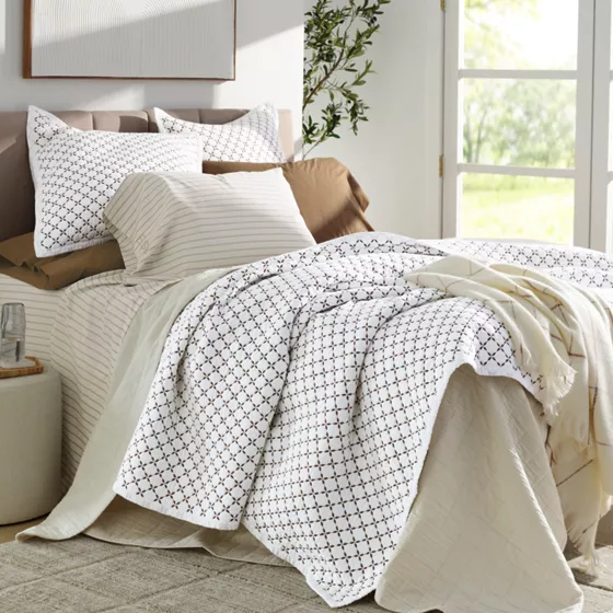 Embroidered Diamond Double Voile Quilt - primary