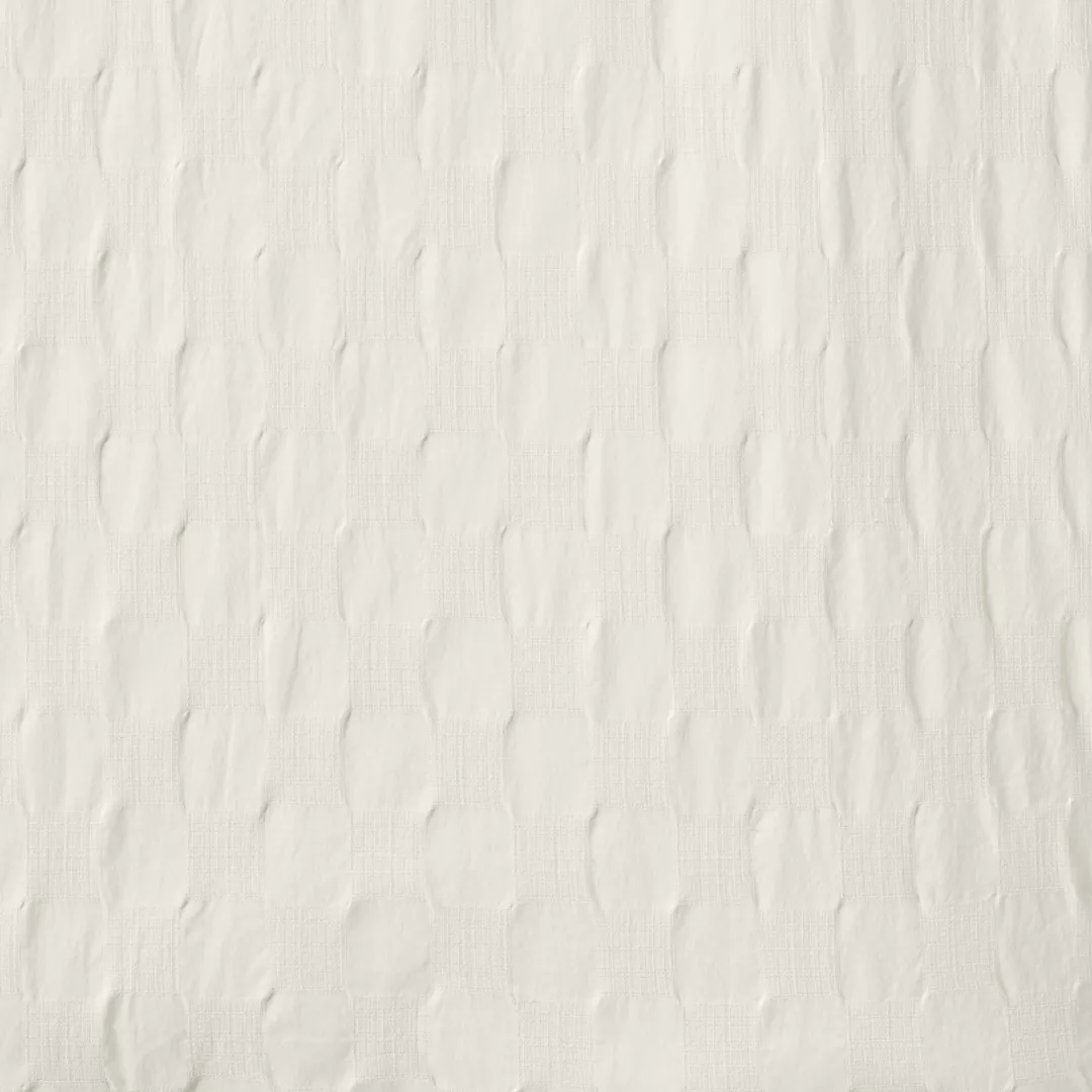 Textured Pattern Comforter