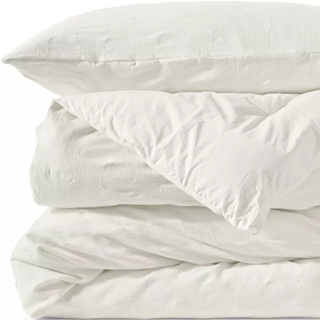 Textured Pattern Comforter