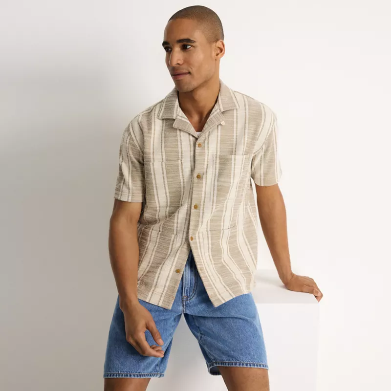 Men's Short Sleeve Textured Jacquard Camp Collar Shirt - Set Top, alternative image