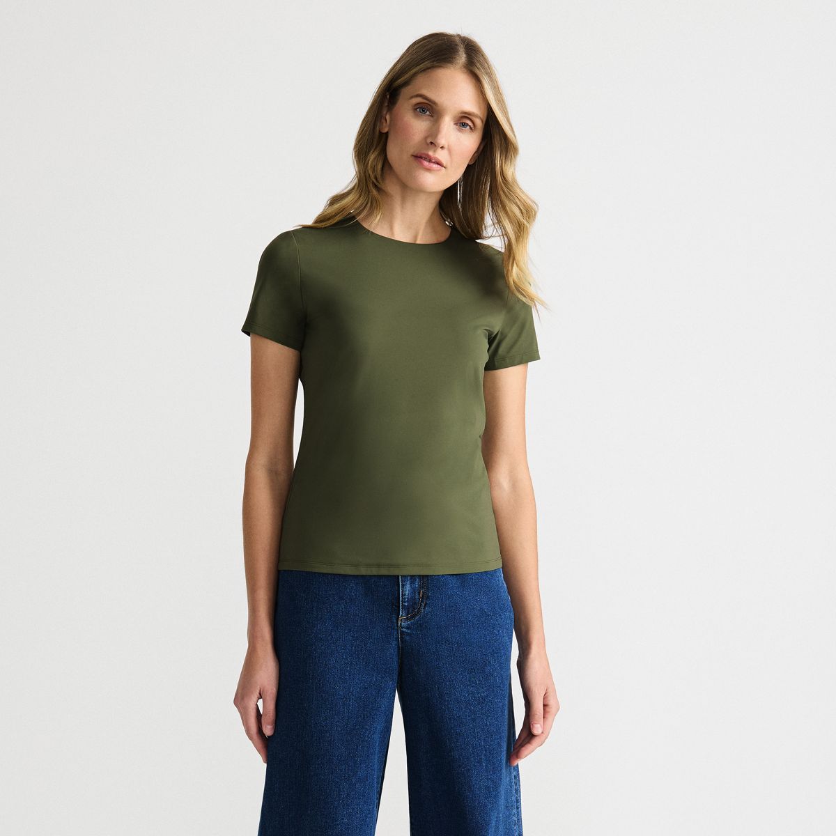 Womens Short Sleeve Tugless Double Layer Crew Neck Knit Top