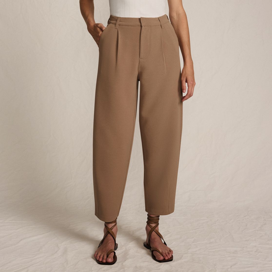 Women's Crepe High Rise Pleated Barrel Leg Ankle Pants