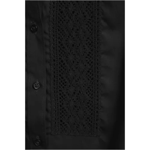 Women's Sleeveless No Iron Shirt with Lace Inset, alternative image