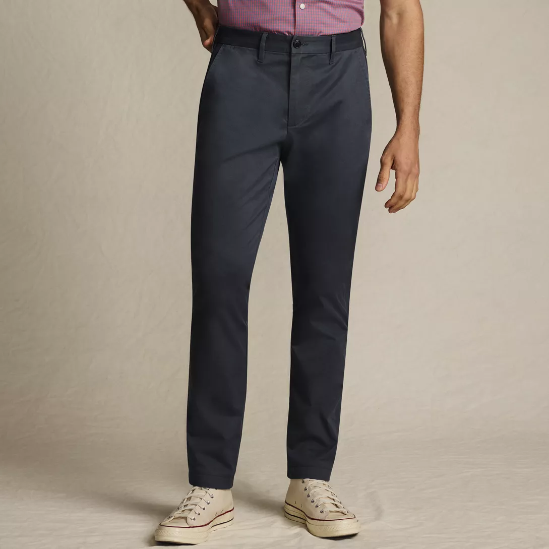 Men's Travel Kit Slim Fit Chino Pant