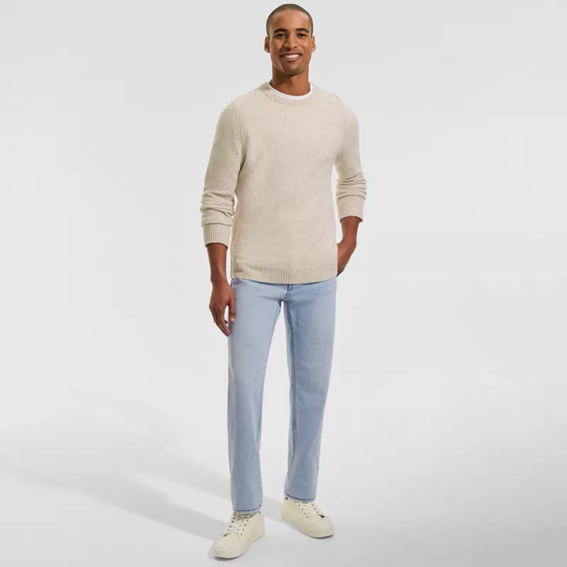 Men's Rigid Easy Classic Fit Jean, alternative image