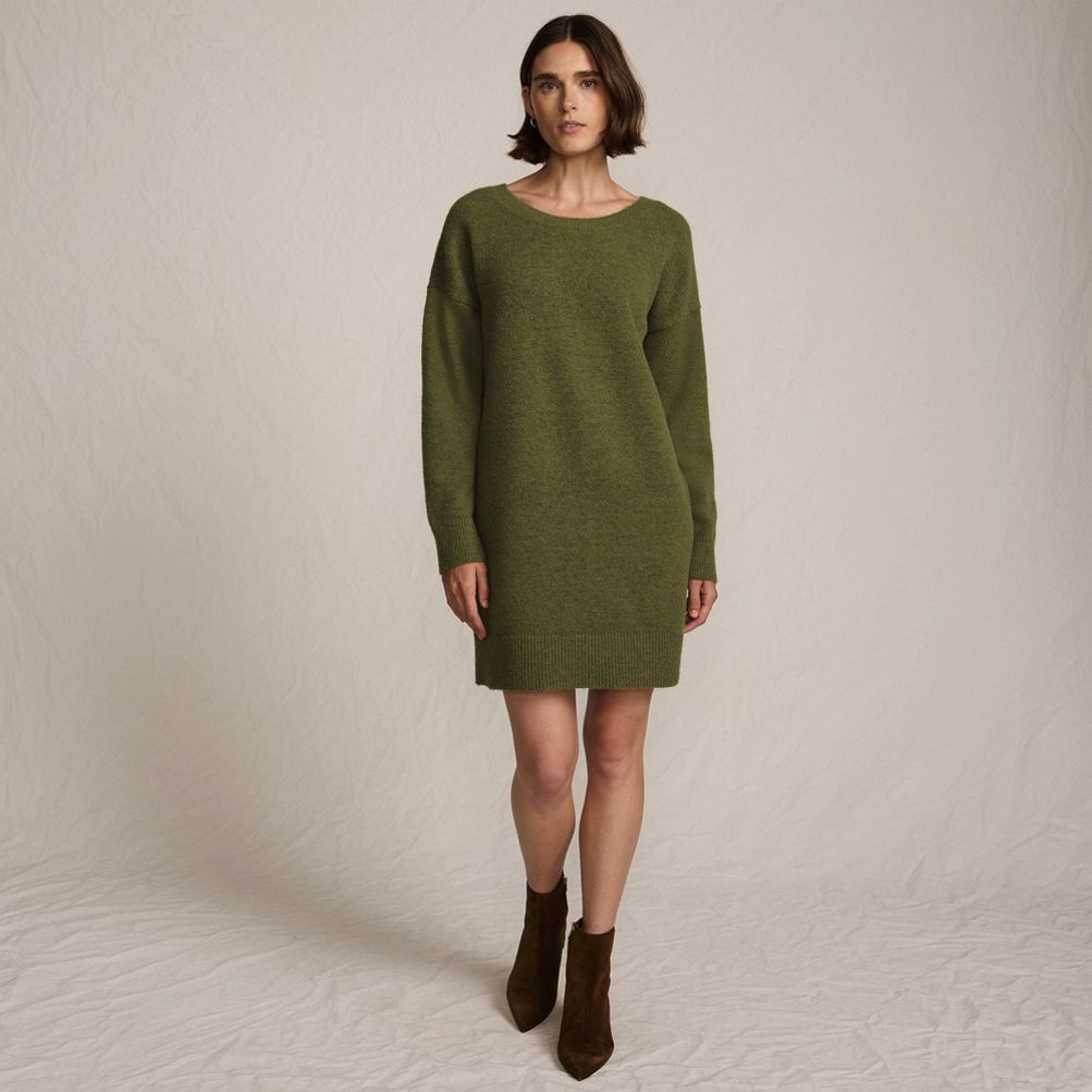 bow sweater dress Ivory Fuzzy - Sweater Dress - Sweater Dress Your wardrobe just got a whole lot merrier Bow Sweater Dress - Stretch