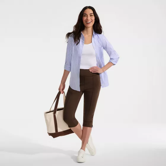 Women's Starfish High Rise Pintuck Capri Pants - primary