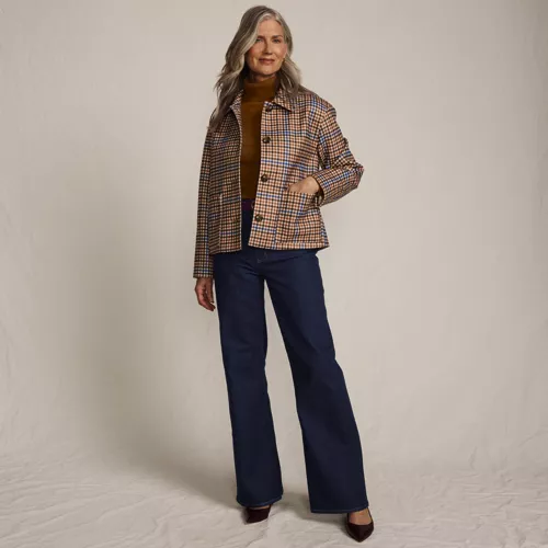 Women's Soft Denim High Rise Classic Flare Jeans, alternative image