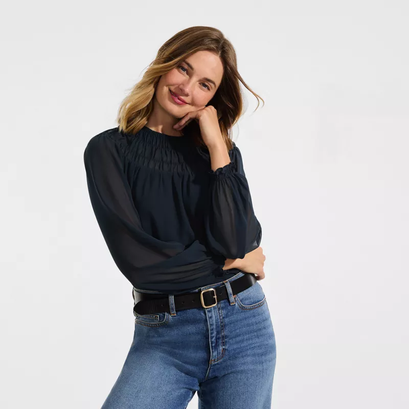 Women's Chiffon Scoop Neck Blouse, alternative image