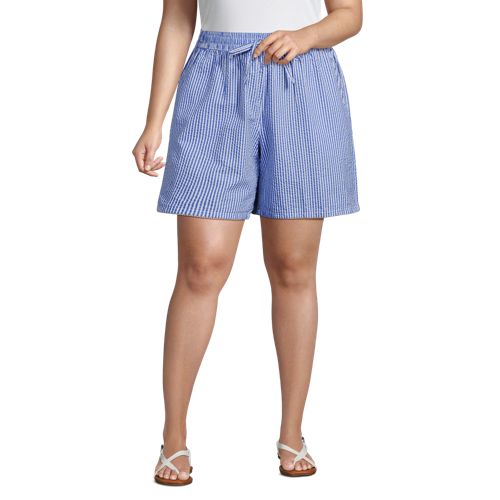 Women's Seersucker High Rise Pull On 7" Shorts - image 2