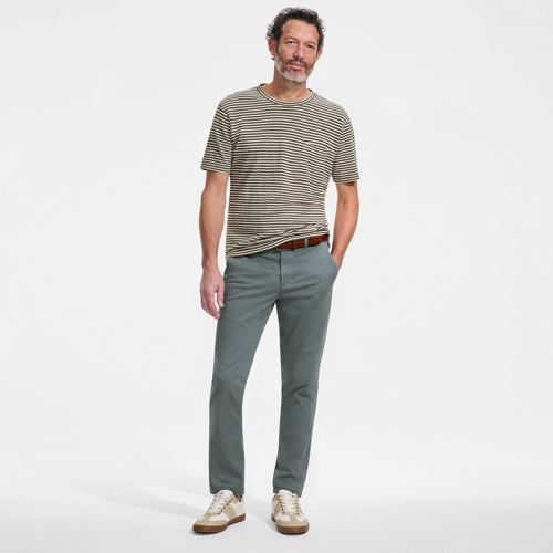 Slim Fit Stretch Chinos, Men, size: 40 30, regular, Green, Cotton/Cotton-blend, by Lands' End
