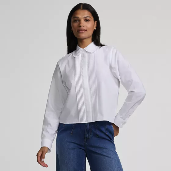 Women's Boxy Cropped No Iron Pintuck Ruffle Collar Shirt - primary