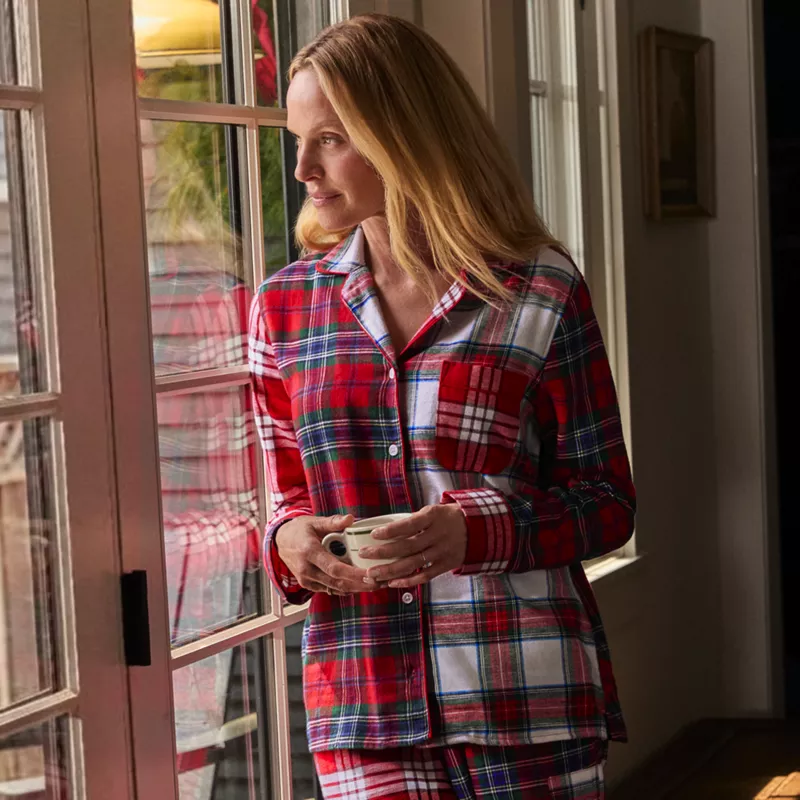Women's Long Sleeve Flannel Patchwork Pajama Top, alternative image