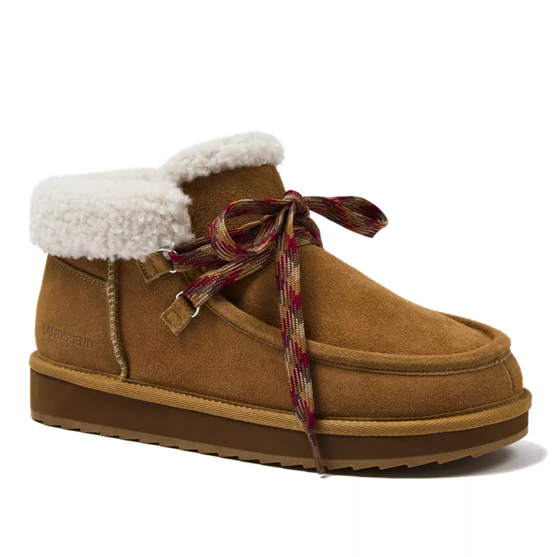 Women's Suede Chukka Booties, alternative image